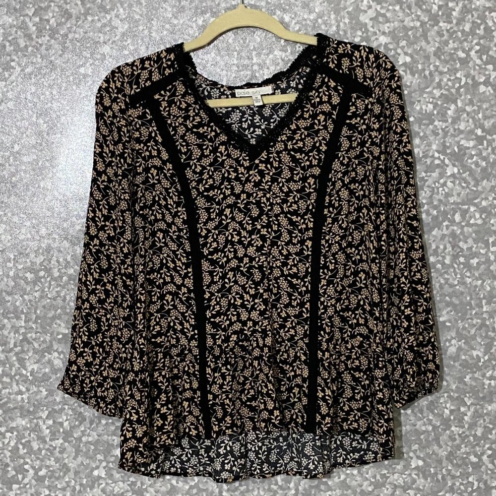 Pale Sky Blouse/top medium black/beige w/ flowers loose fit casual Flowy Casual